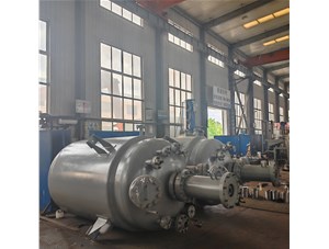 3000L不锈钢复合板加氢工业反应釜已完工发往津市