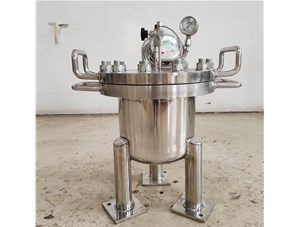 10L不锈钢储罐已完工发往成都